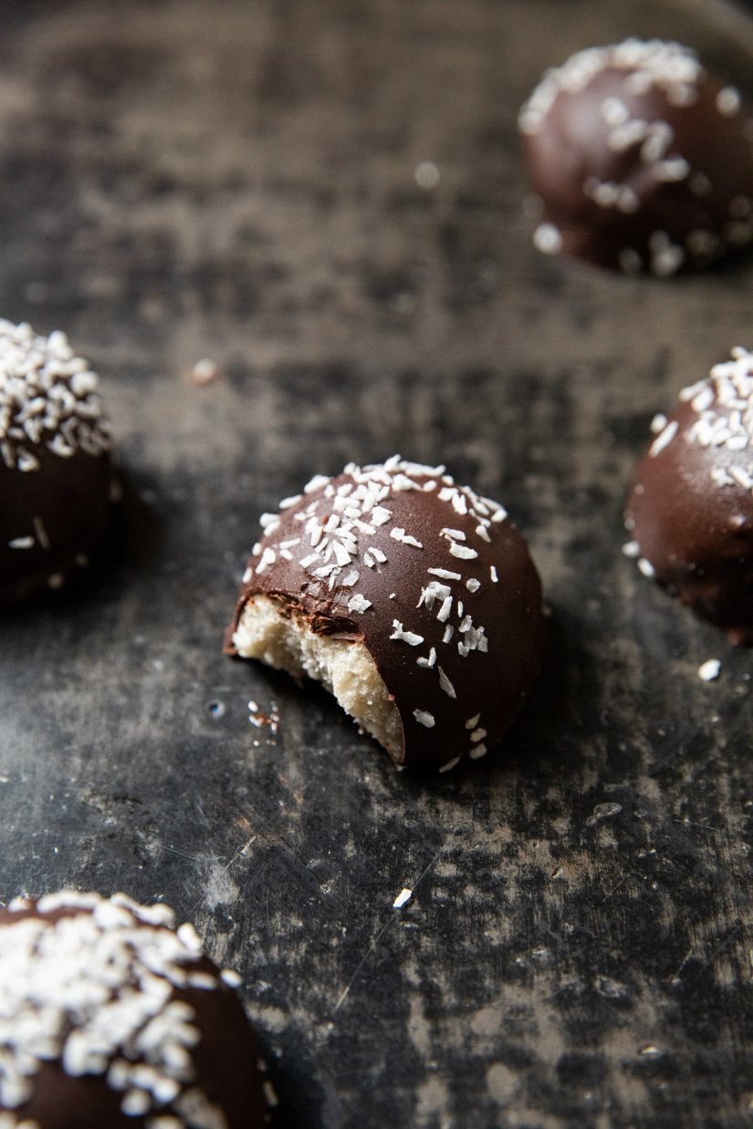 Quick and Easy Bounty Bites